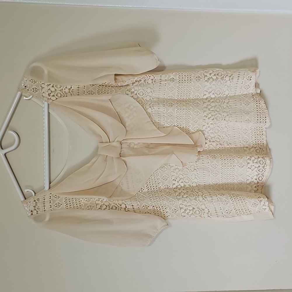 Rachel Kata Cream Bow Blouse